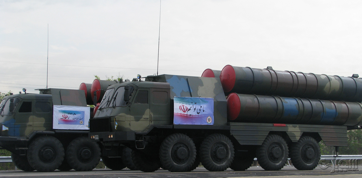 Иран испытал собственный аналог ракетного комплекса C-300